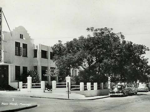 Outside View of Montagu Country Hotel in 1932 Outside View of Montagu Country Hotel in 1932